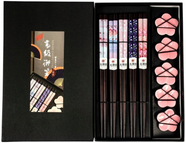 Zestaw drewnianych pałeczek z podstawkami Gift Box Pastele i Sakura 5 par